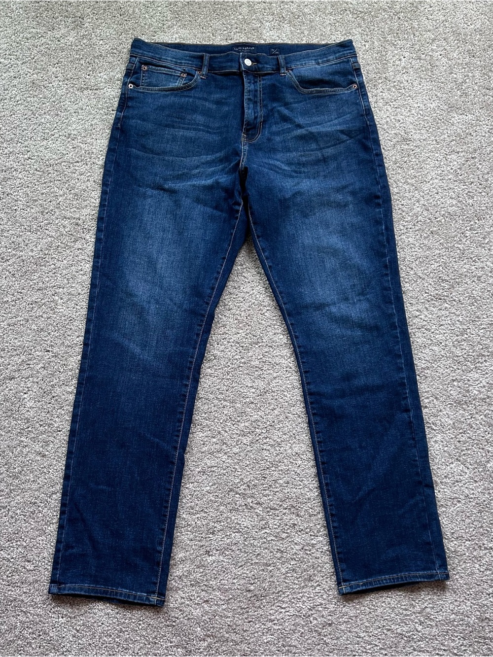 Lucky Brand 410 Men's Athletic Straight Dark Wash Blue Denim Jeans Size 36x32